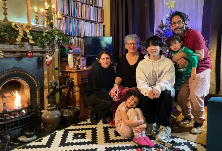 Christmas with English Family